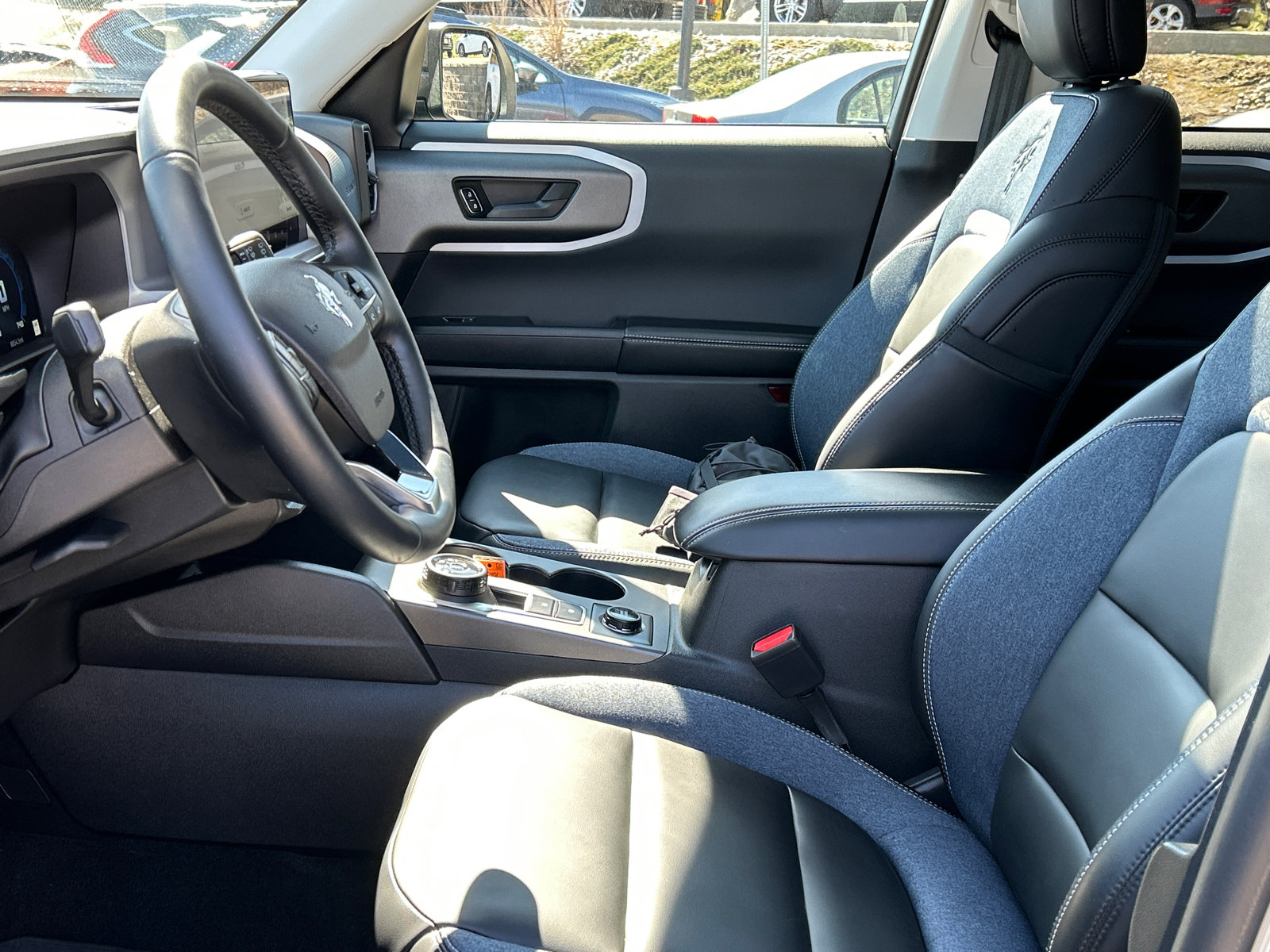 Used 2025 Ford Bronco Sport Outer Banks w/ Outer Banks Tech Package+ image 10