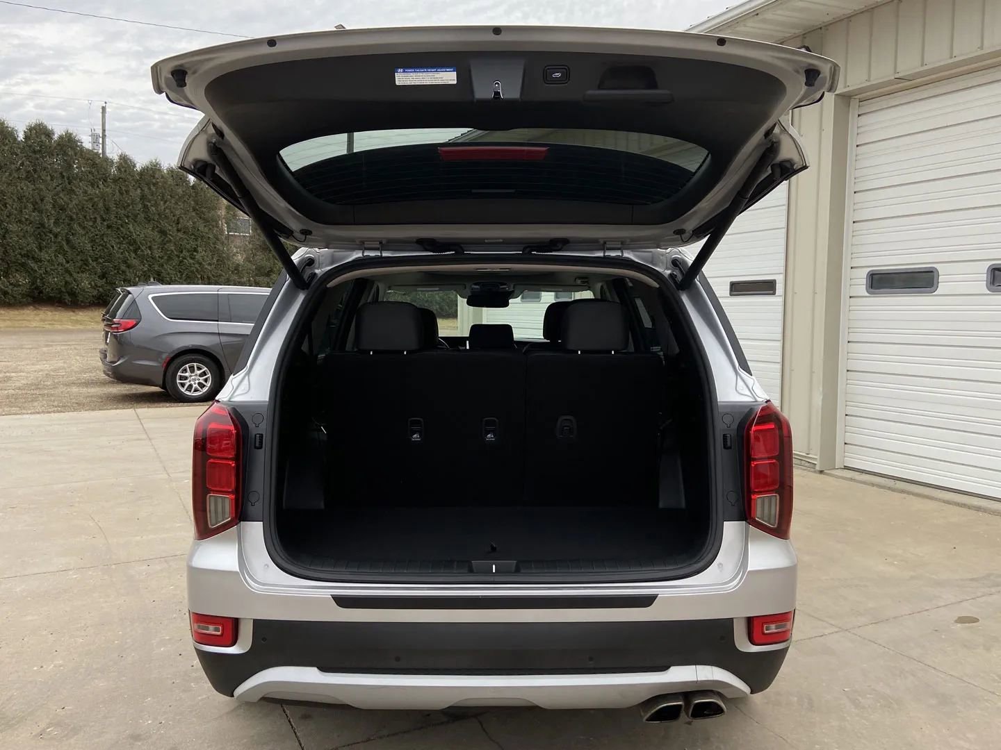 Used 2022 Hyundai Palisade SEL w/ 8P Bench Seat Package image 28