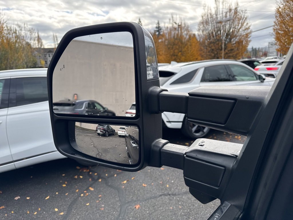 Used 2024 Ford F350 Lariat image 41