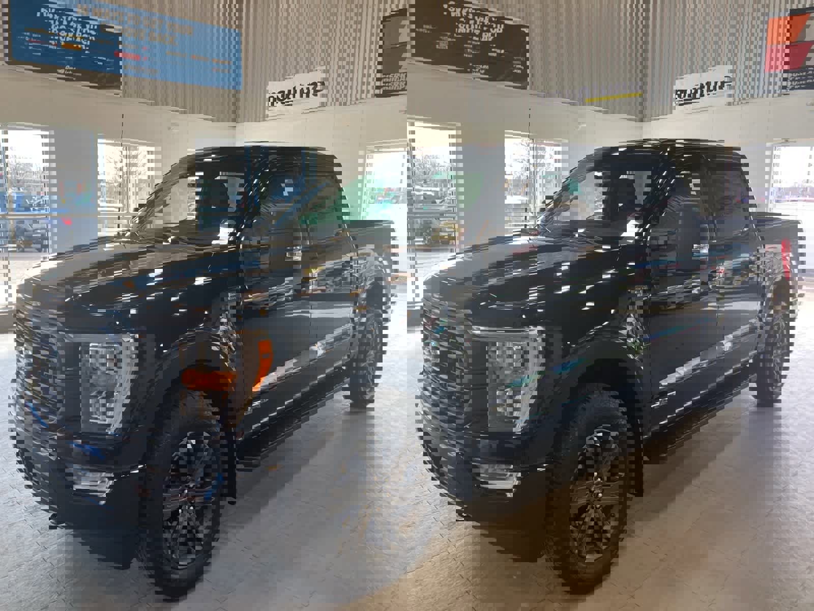 Used 2023 Ford F150 XLT w/ Equipment Group 302A High image 1