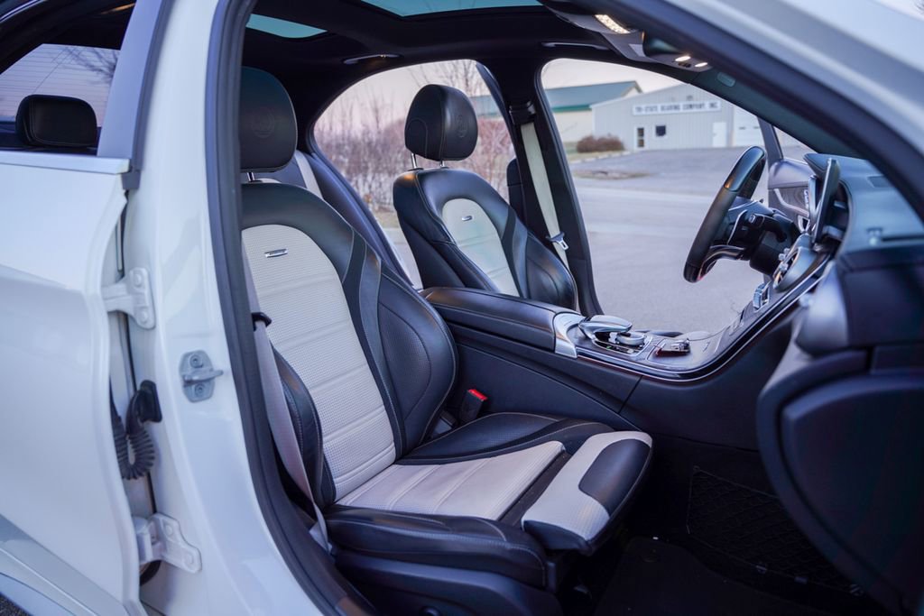Used 2015 Mercedes-Benz C 63 AMG S image 44