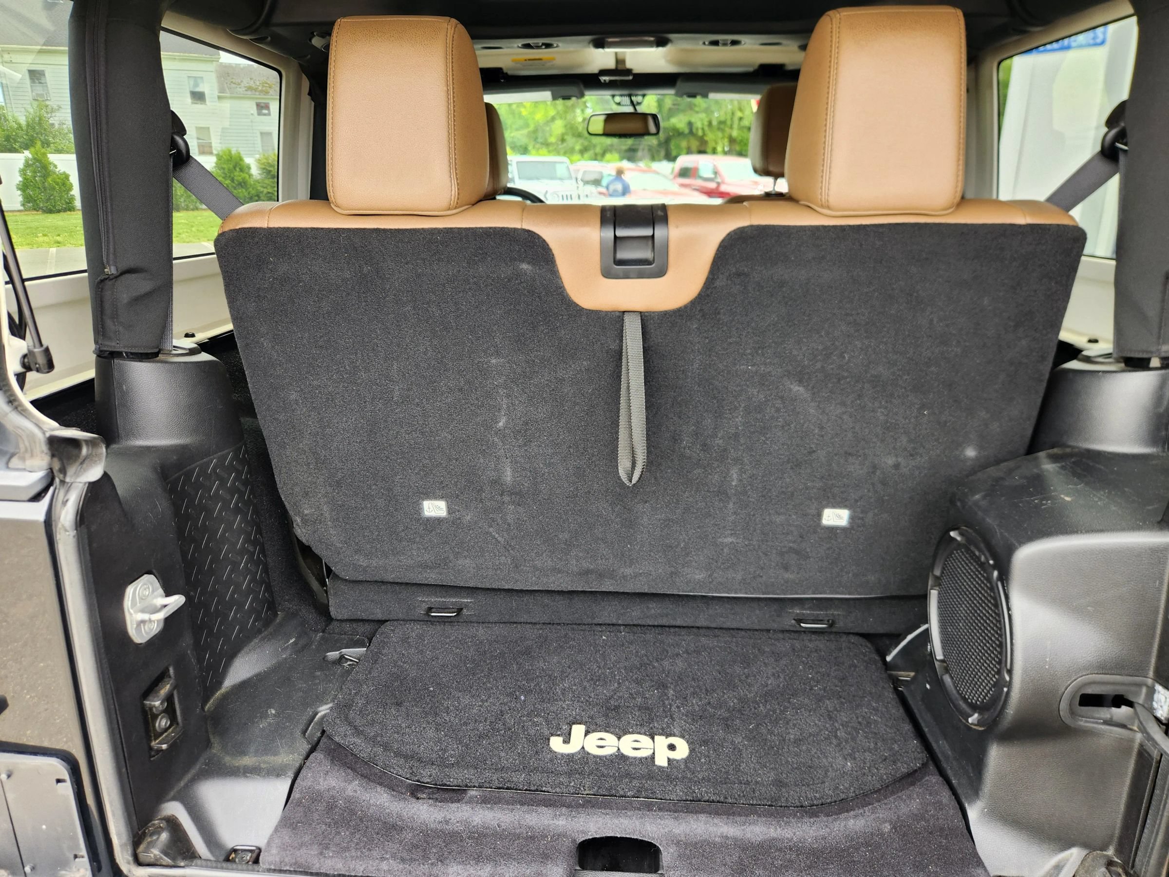 Used 2013 Jeep Wrangler Rubicon w/ Dual Top Group AWD/4WD image 35