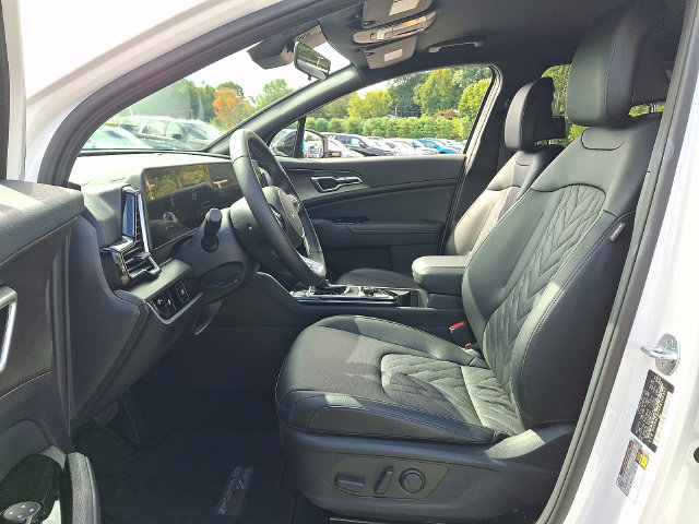 Used 2024 Kia Sportage X-Line AWD/4WD image 2
