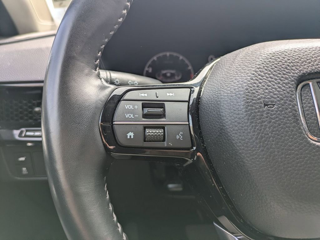Used 2025 Honda CR-V EX-L image 21