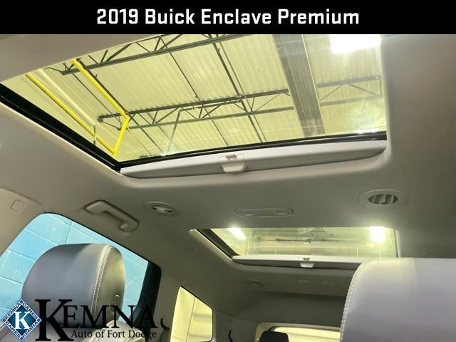 Used 2019 Buick Enclave Premium w/ Experience Buick Package image 27