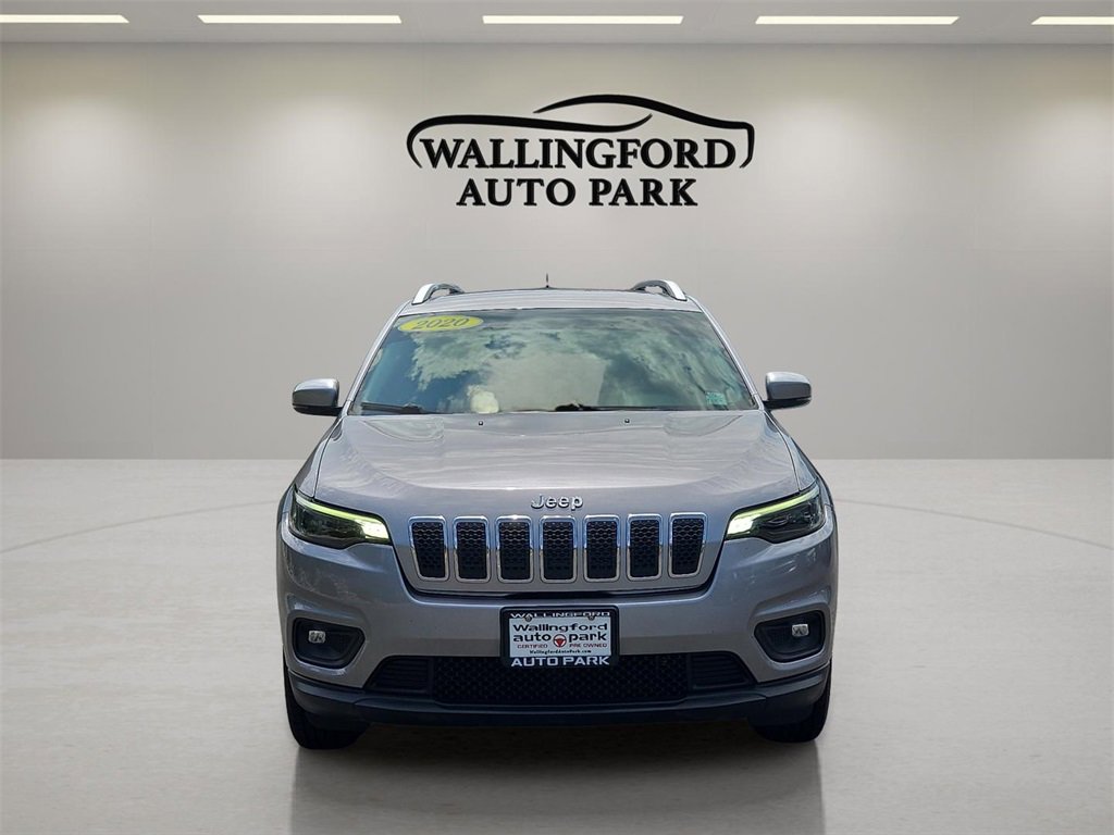 Used 2020 Jeep Cherokee Latitude Plus image 2