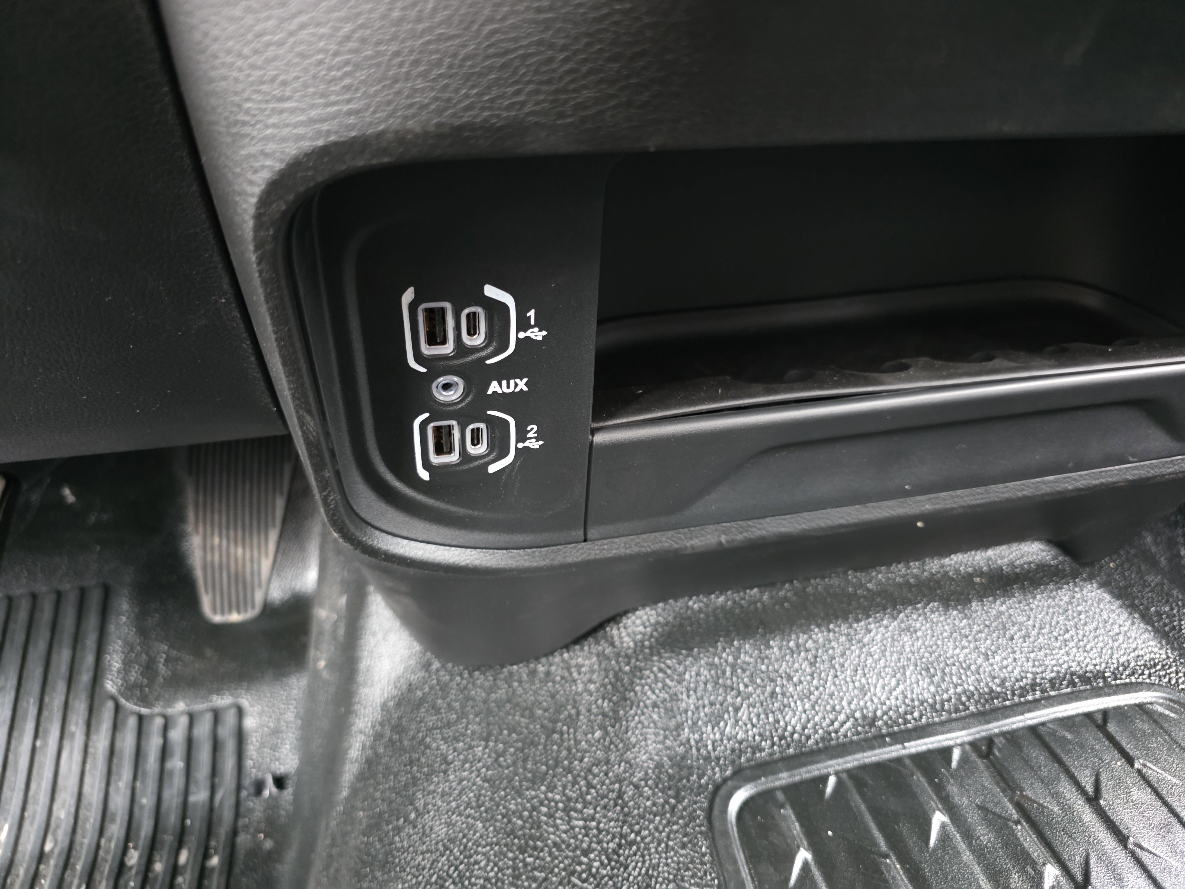 New 2026 RAM 5500 Tradesman image 9