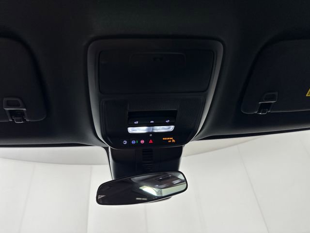 Used 2025 Chevrolet Traverse LT w/ Sun and Wheel Package image 24