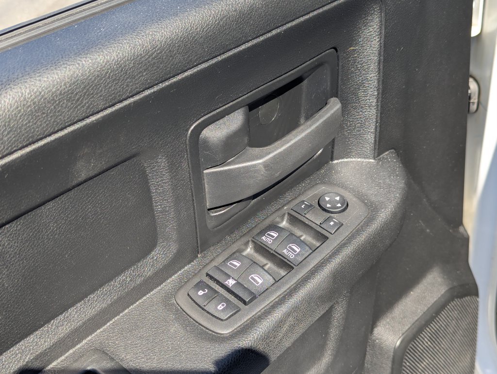 Used 2021 RAM 1500 Tradesman w/ Chrome Plus Package AWD/4WD image 26
