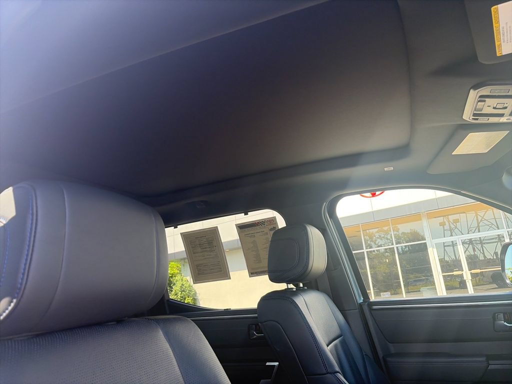 Used 2025 Toyota Tundra Platinum AWD/4WD image 18