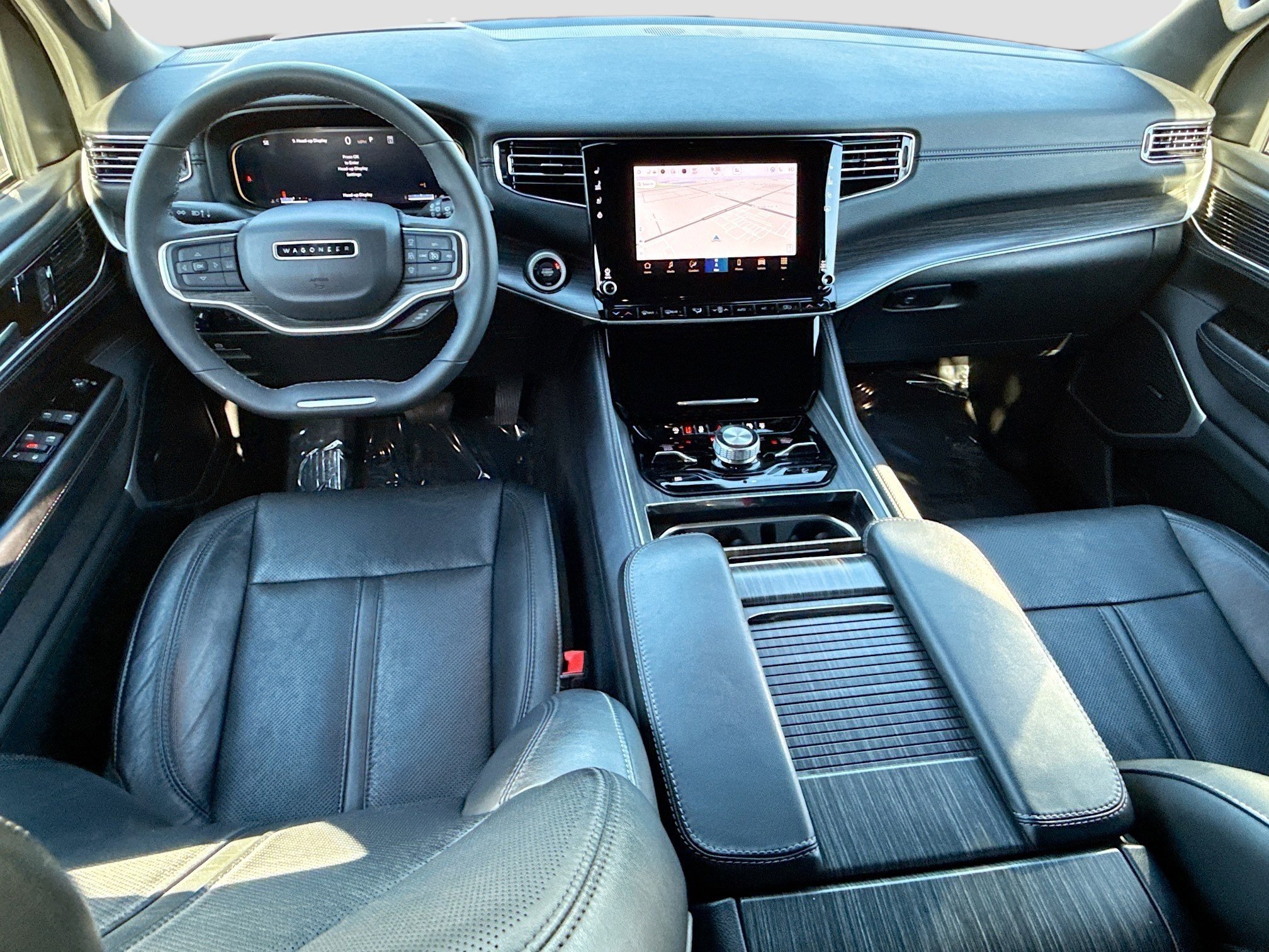 Used 2023 Jeep Wagoneer Series III w/ Convenience Group I image 15