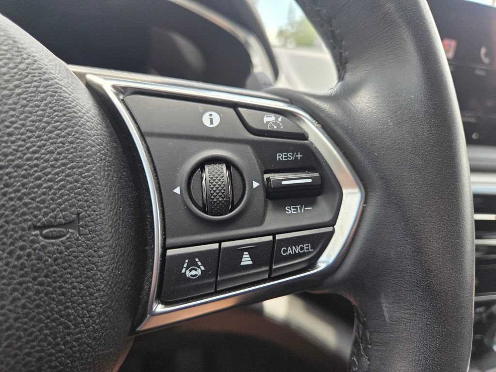 Used 2025 Acura MDX FWD image 14