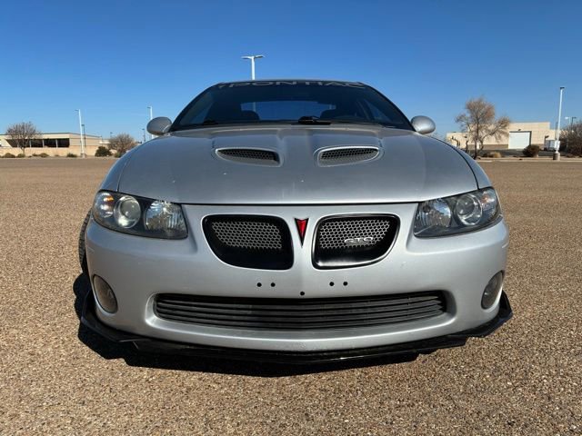 Used 2005 Pontiac GTO image 9