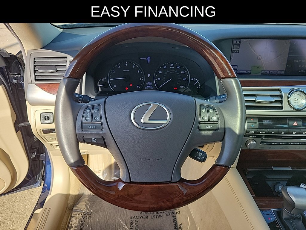 Used 2013 Lexus LS 460 AWD w/ Comfort Pkg image 21