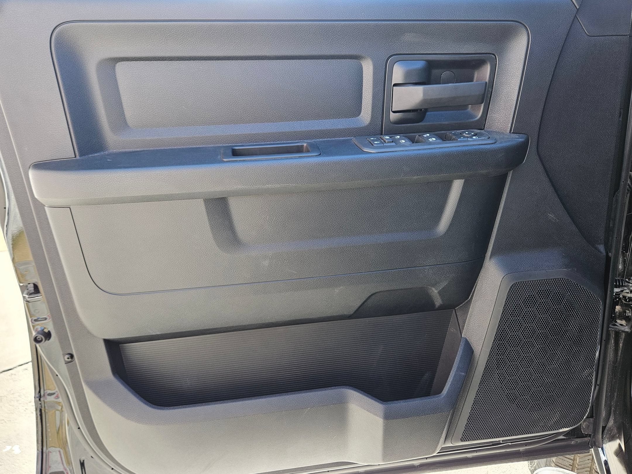 New 2026 RAM 2500 Tradesman AWD/4WD image 15