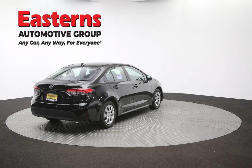 Used 2025 Toyota Corolla LE FWD image 41