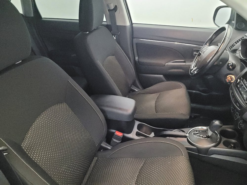 Used 2016 Mitsubishi Outlander Sport ES AWD/4WD image 21