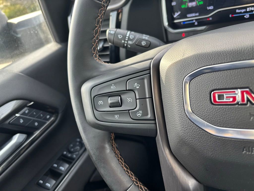 Used 2025 GMC Sierra 2500 AT4 w/ Technology Package image 37