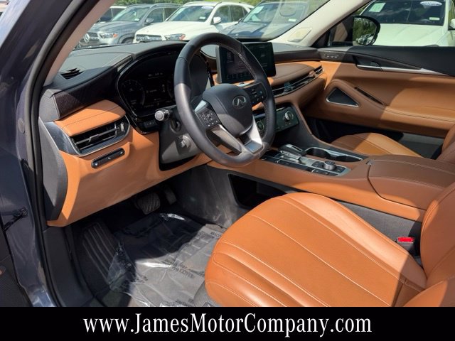 Used 2023 INFINITI QX60 Sensory w/ Vision Package AWD/4WD image 15