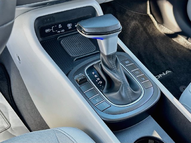 New 2026 Hyundai Kona SEL Sport FWD image 16