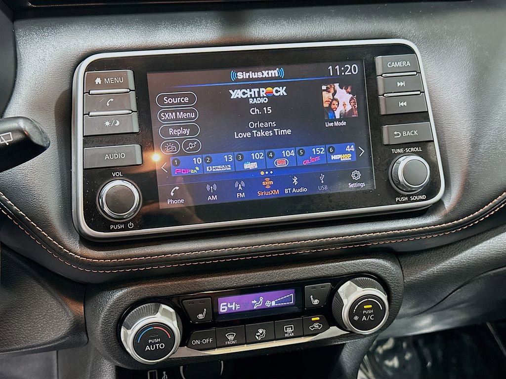 Used 2019 Nissan Kicks SR w/ SR Premium Package FWD image 14