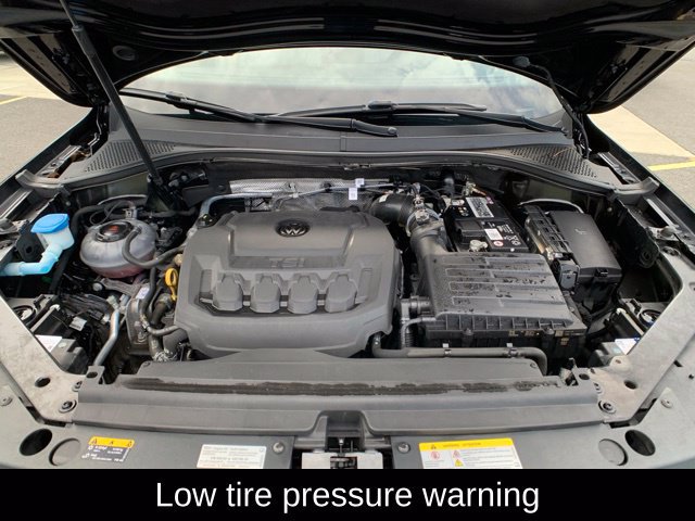 Used 2023 Volkswagen Tiguan SE R-Line AWD/4WD image 26