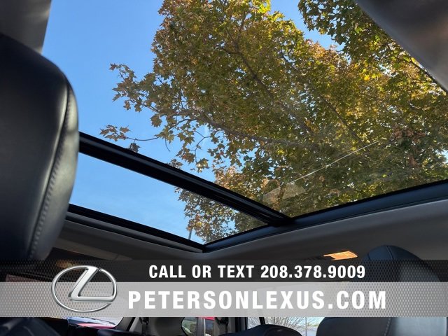 Used 2023 Toyota Highlander Platinum image 13