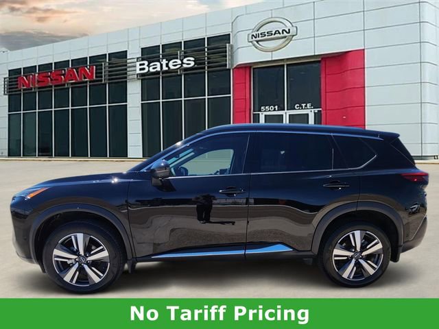 Certified 2023 Nissan Rogue SL w/ SL Premium Package FWD image 3