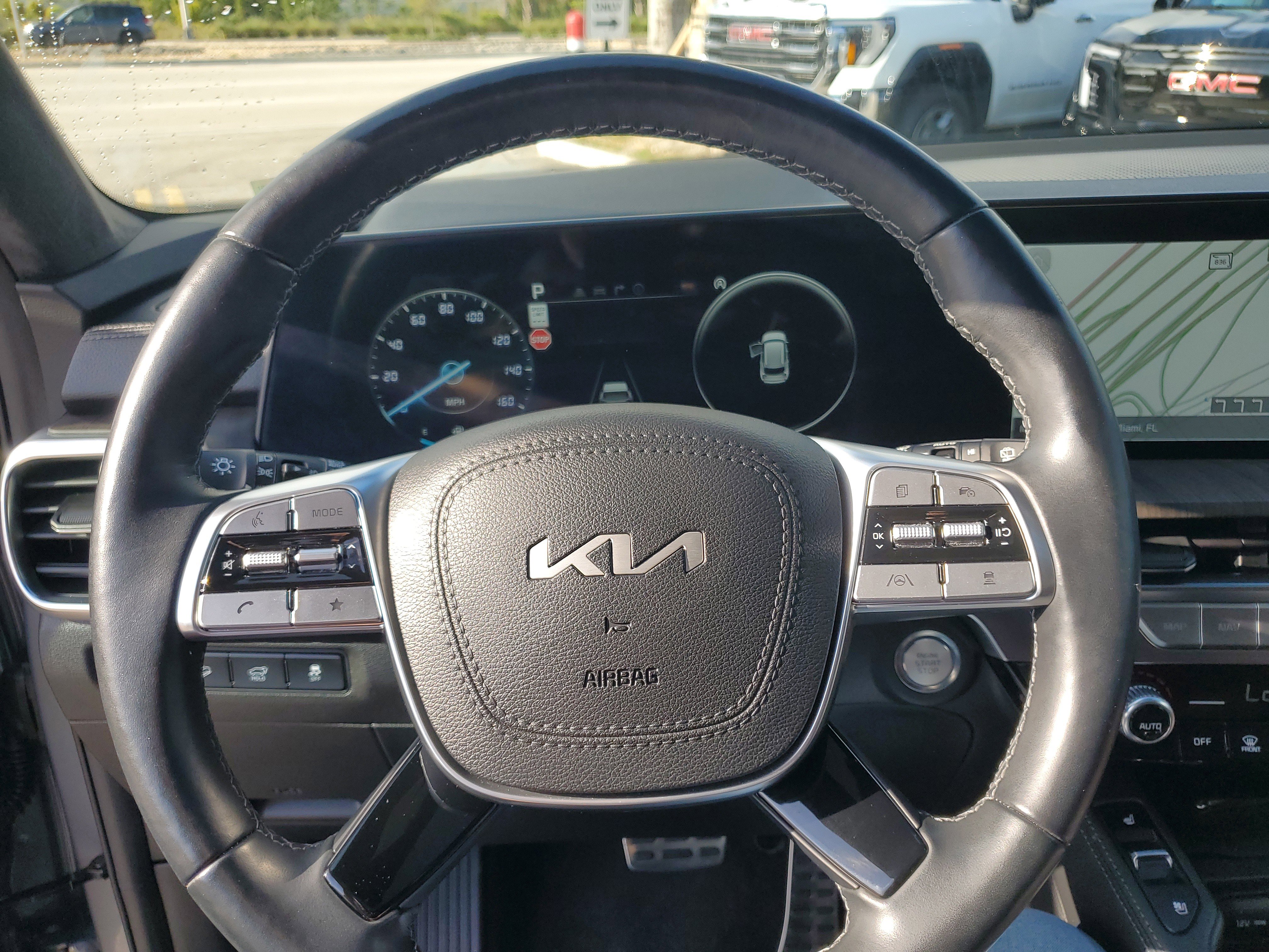 Used 2024 Kia Telluride SX Prestige image 25