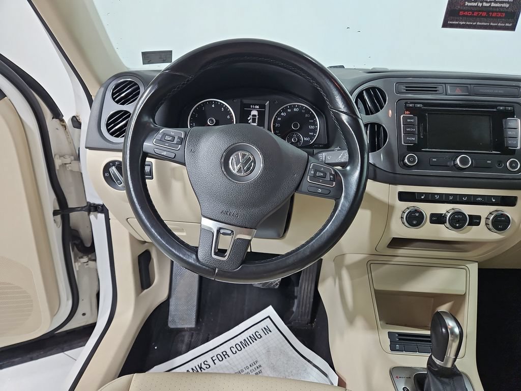 Used 2013 Volkswagen Tiguan SE AWD/4WD image 14