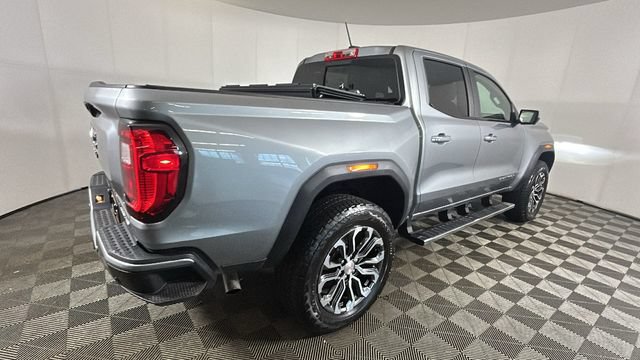 Used 2026 GMC Canyon Denali AWD/4WD image 2