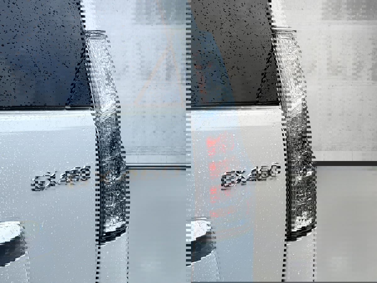 Used 2023 Lexus GX 460 Premium image 36