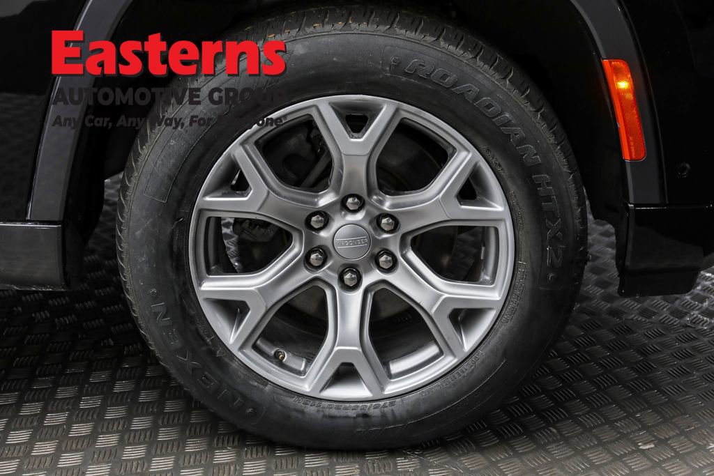 Used 2022 Jeep Wagoneer Series II image 31