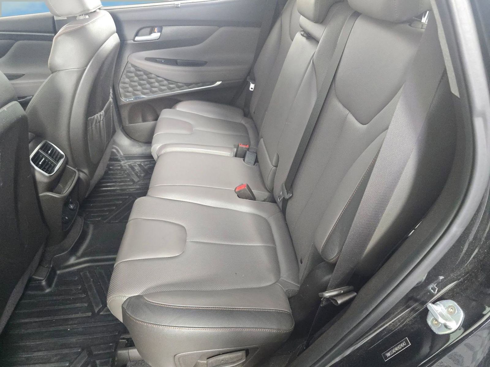 Used 2019 Hyundai Santa Fe Limited image 12