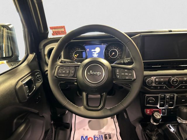 Used 2025 Jeep Gladiator Willys image 13
