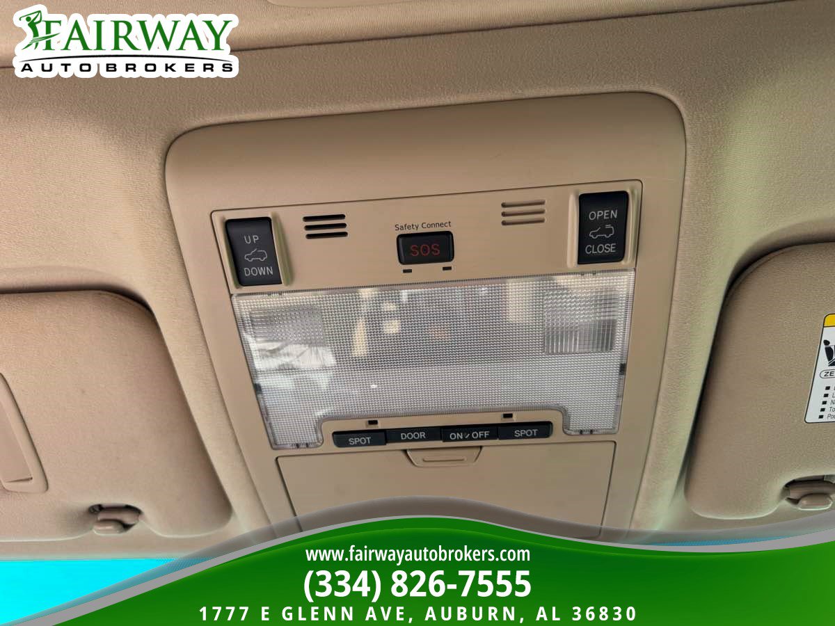 Used 2014 Toyota Land Cruiser AWD/4WD image 25