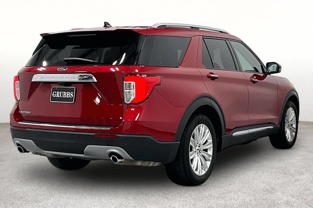Used 2022 Ford Explorer Limited w/ Equipment Group 301A RWD image 2