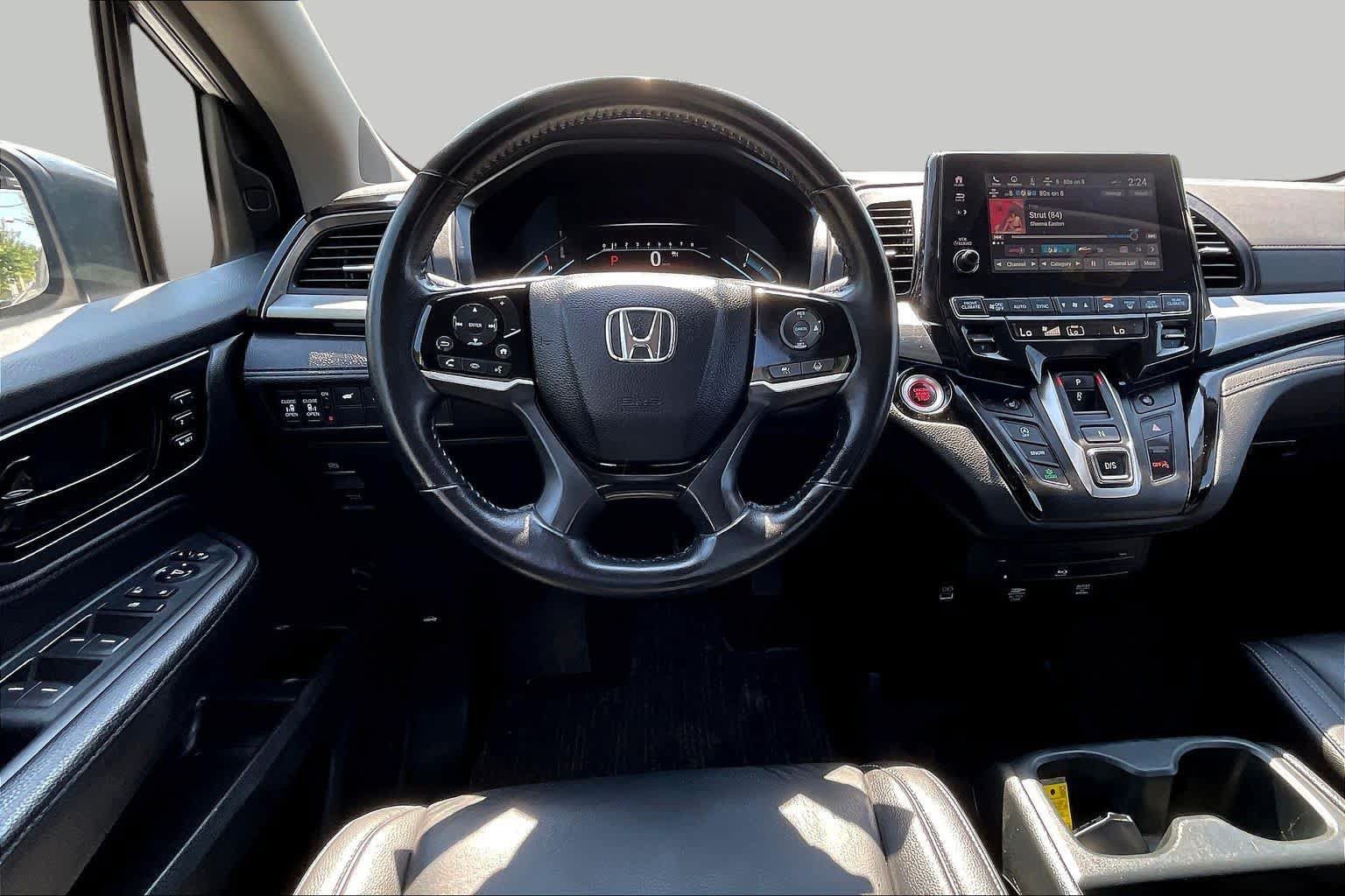 Used 2023 Honda Odyssey Touring image 6
