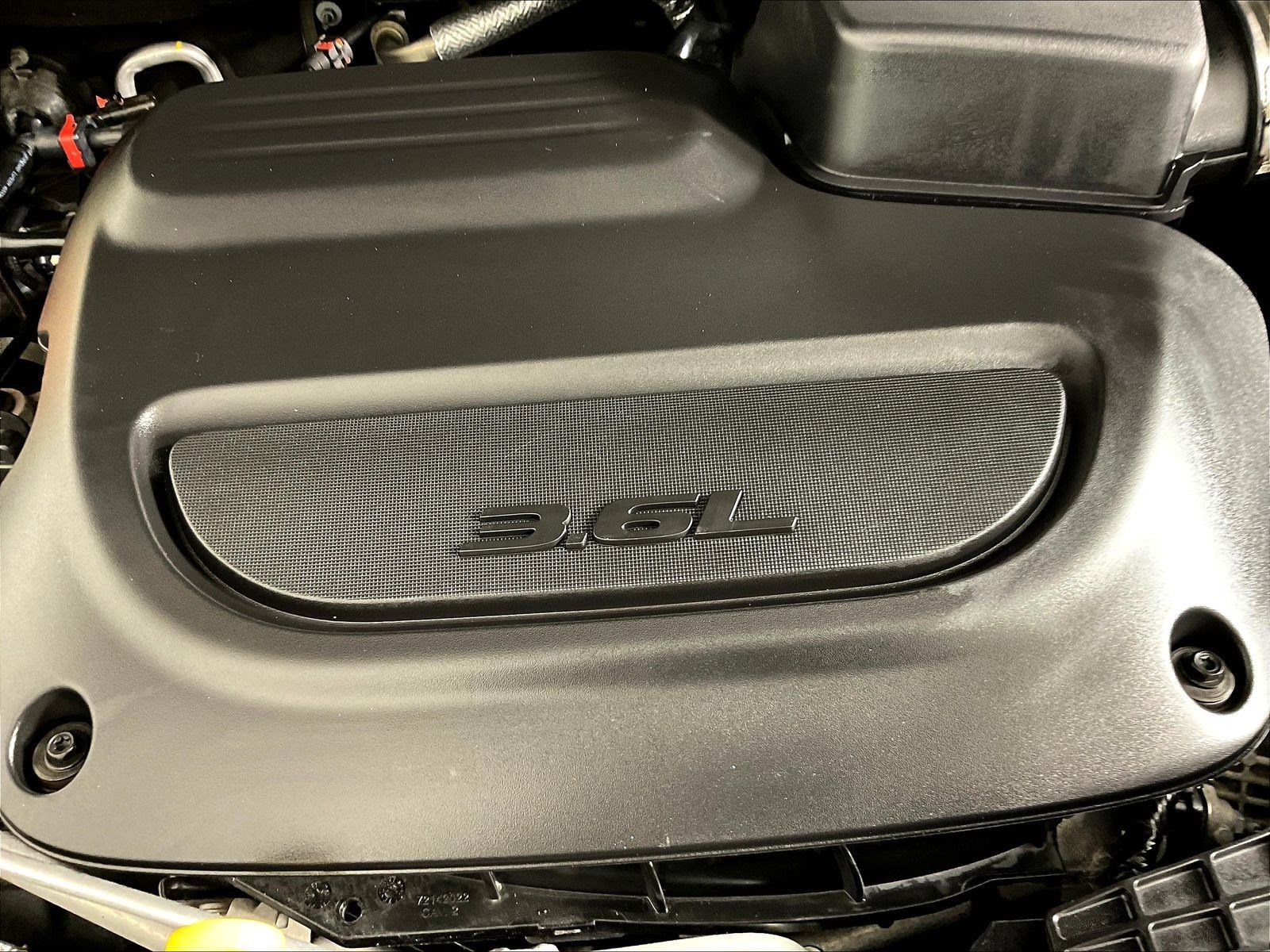 Used 2023 Chrysler Pacifica Touring-L FWD image 31
