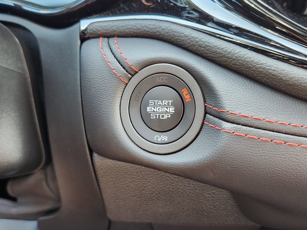 New 2025 Dodge Durango R/T w/ Blacktop Package image 25