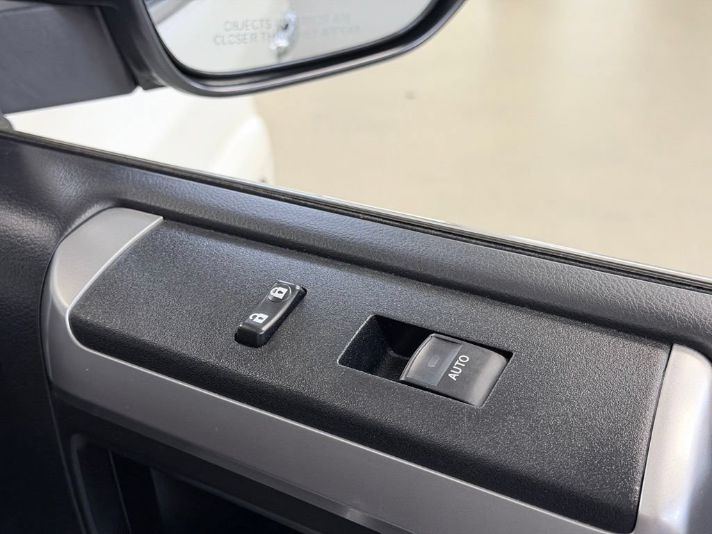 Used 2020 Toyota 4Runner Limited AWD/4WD image 40