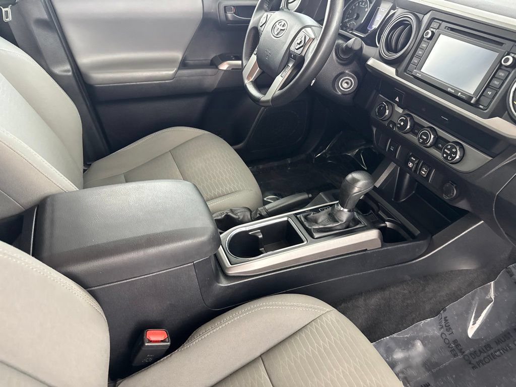 Used 2019 Toyota Tacoma SR5 AWD/4WD image 26