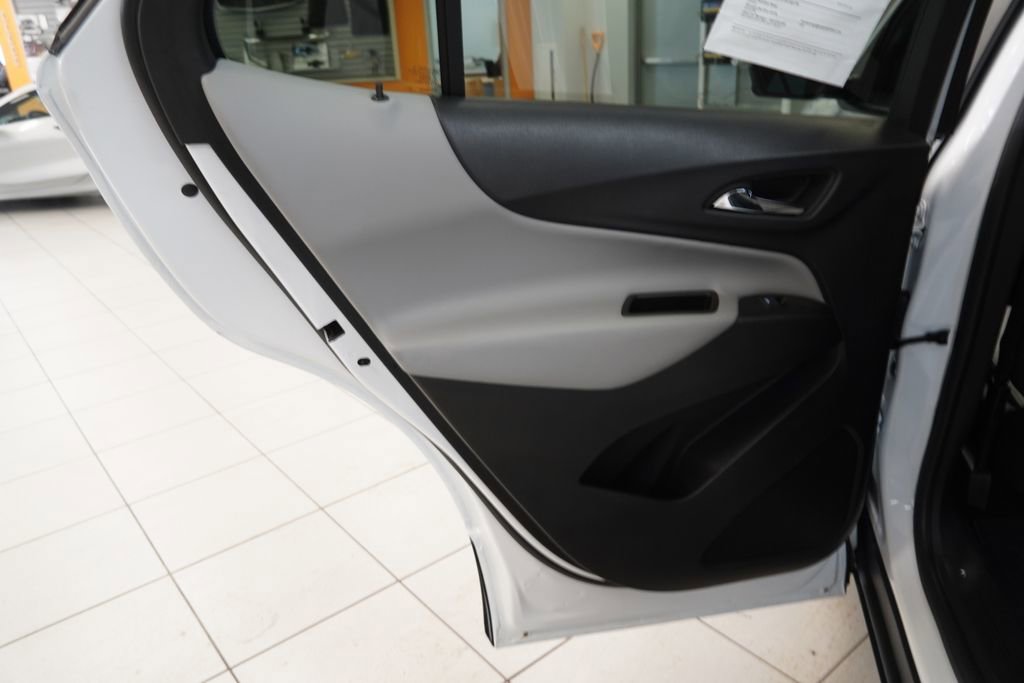 Used 2023 Chevrolet Equinox LS w/ LS Convenience Package image 21