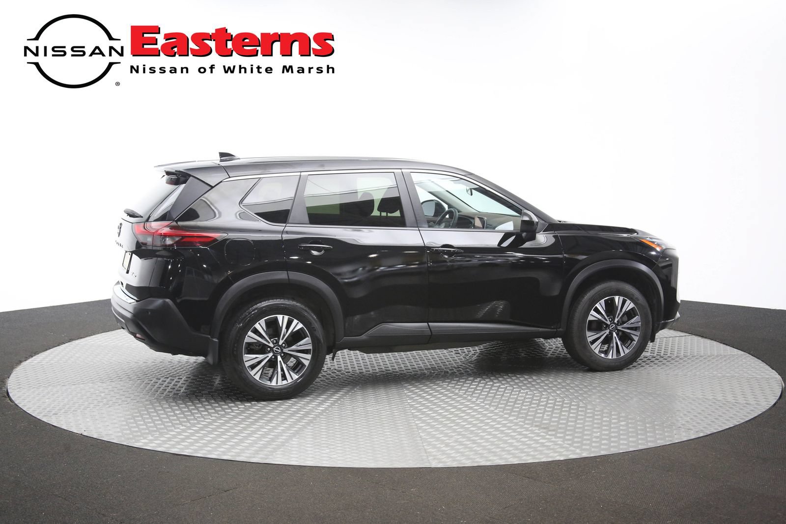 Used 2023 Nissan Rogue SV AWD/4WD image 43