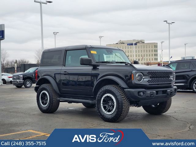 Used 2023 Ford Bronco Black Diamond w/ Sasquatch Package image 2