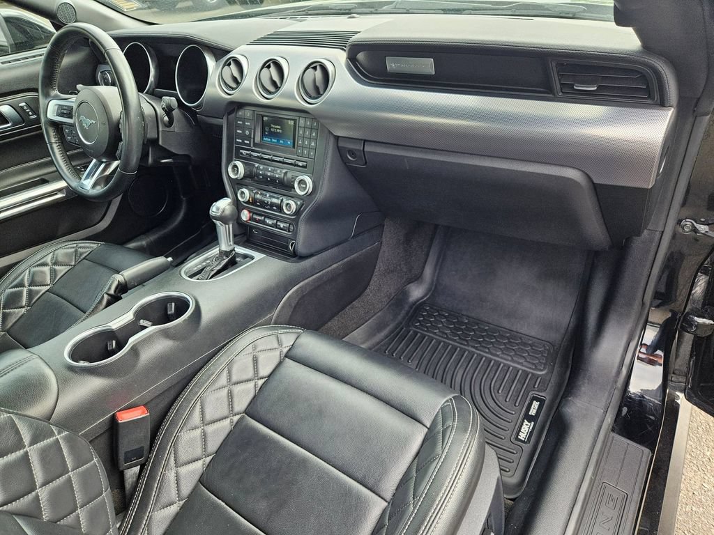 Used 2018 Ford Mustang GT RWD image 17