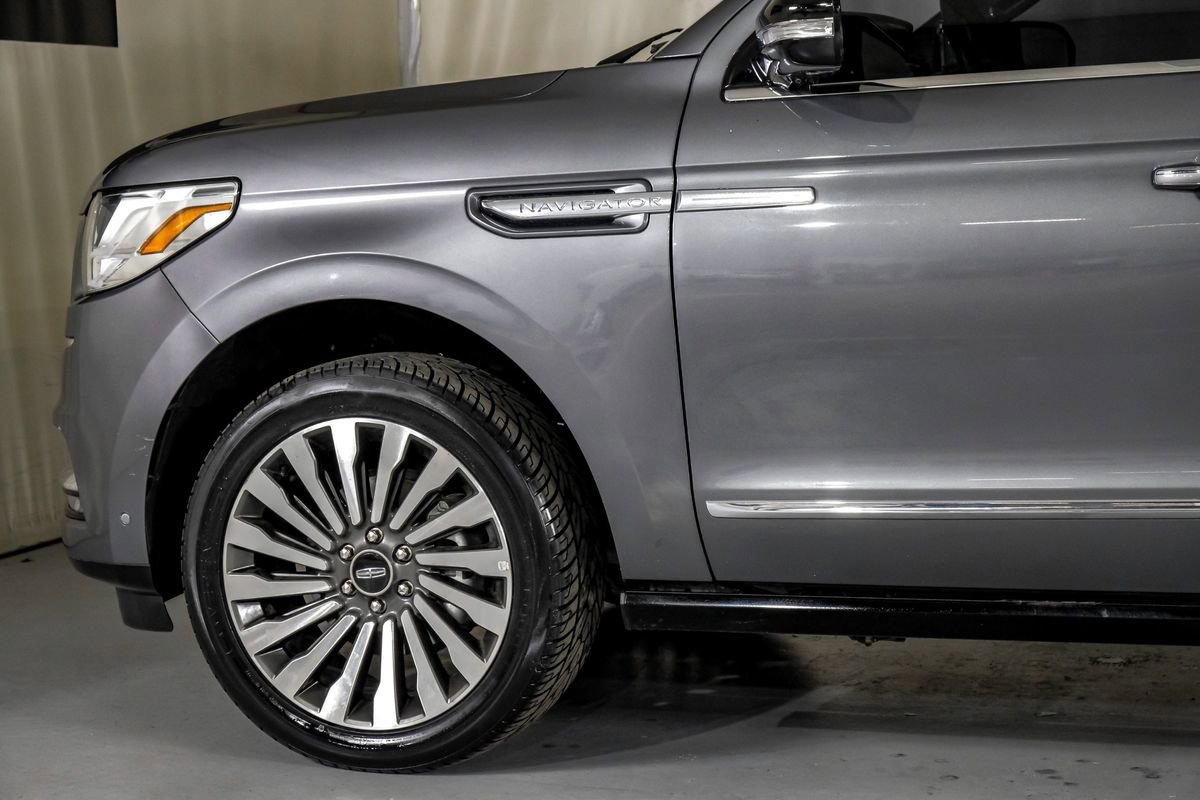 Used 2021 Lincoln Navigator L Reserve w/ Luxury Package image 12