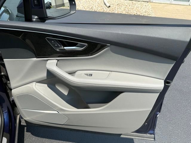 Used 2024 Audi Q7 2.0T Premium Plus image 24
