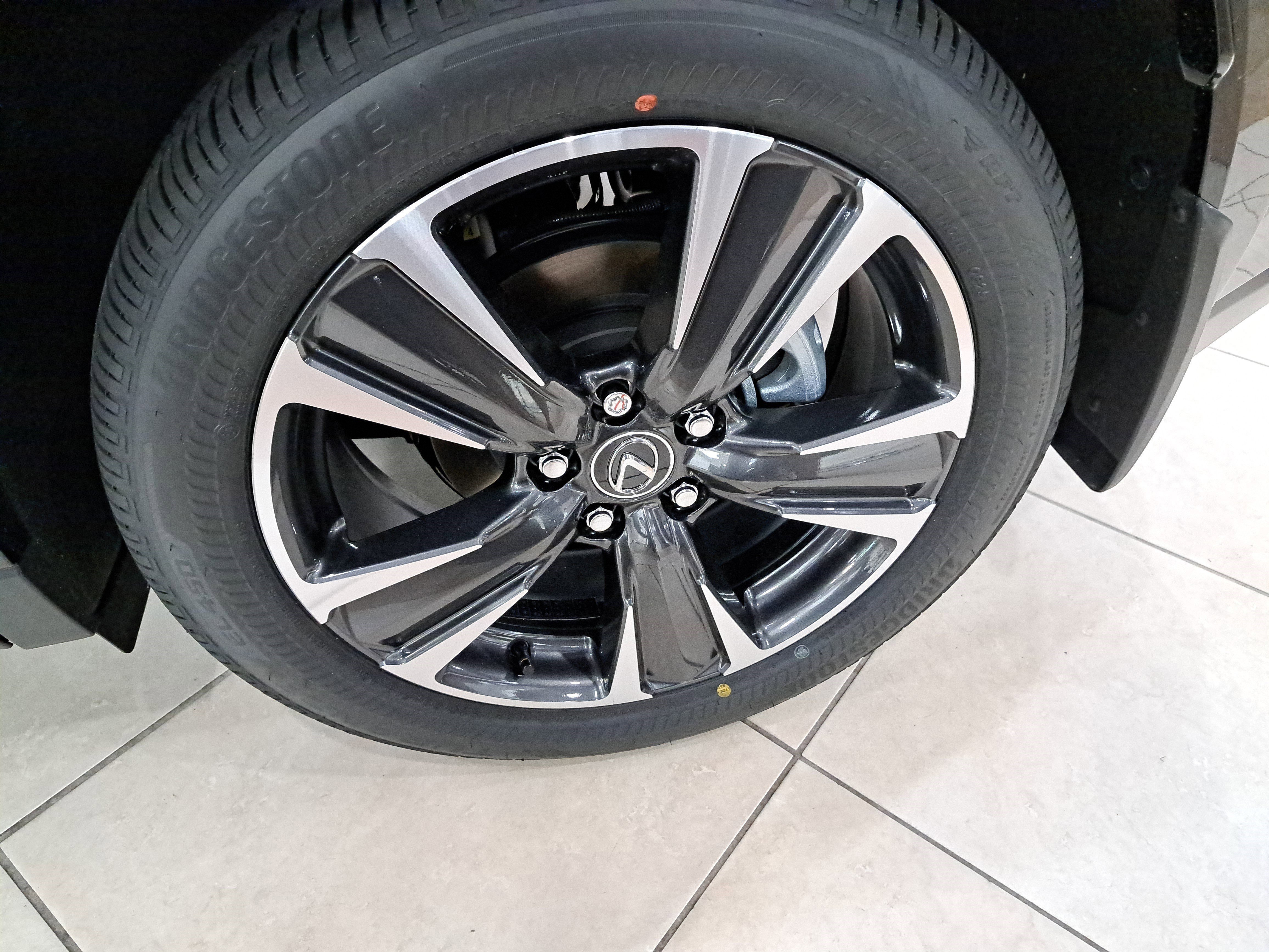 New 2025 Lexus UX 300h FWD image 7