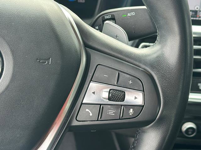 Used 2019 BMW 330i xDrive Sedan w/ Convenience Package image 23